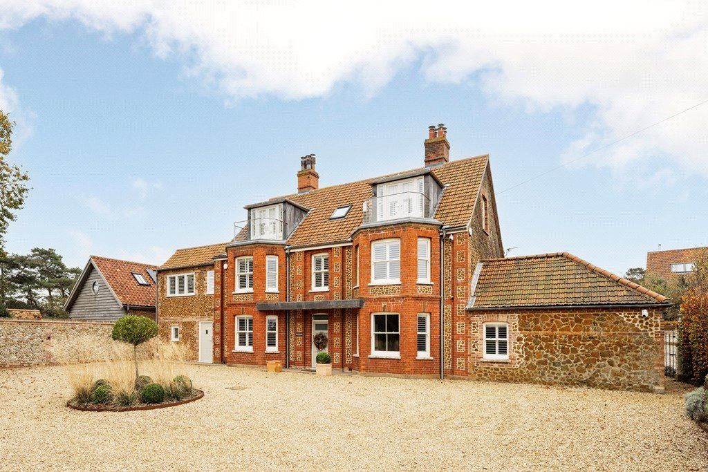 6 bed detached house for saleMain Road, Brancaster Staithe, King's Lynn, Norfolk PE31
