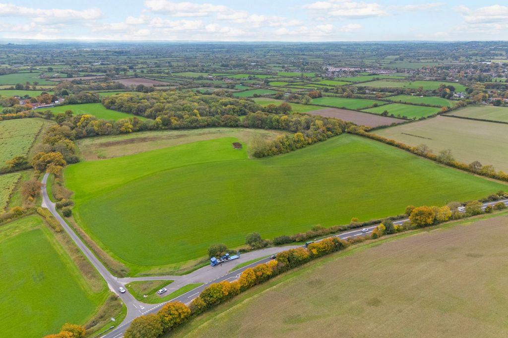 Additional image 15 of 5 bed property for saleCharnage, Mere, Warminster, Wiltshire BA12