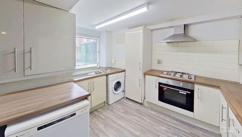 Manor Drive, Hyde Park, Leeds, West Yorkshire LS6