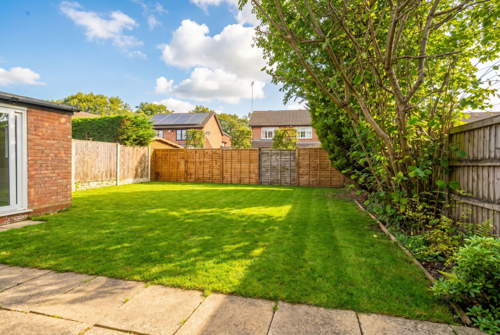 Additional image 13 of Framefield Drive, Solihull, B91 2SR