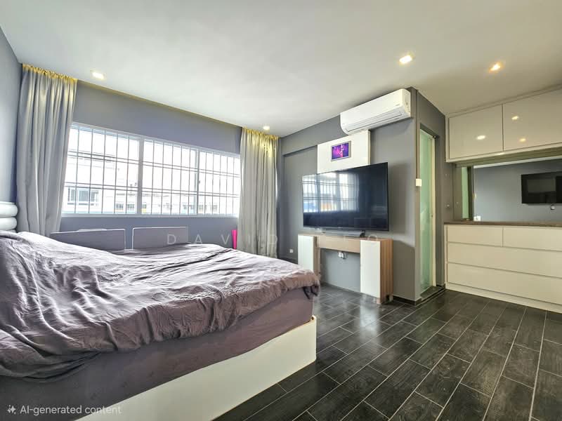 Additional image 2 of 708 Jurong West Street 71