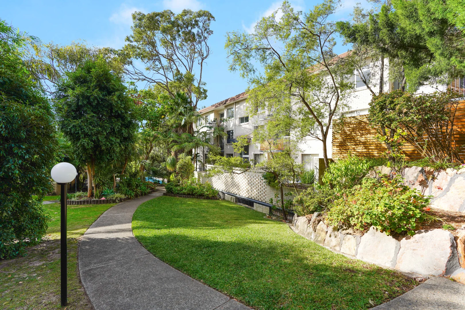 Additional image 10 of 29/52-56 The Crescent, Dee Why NSW 2099
