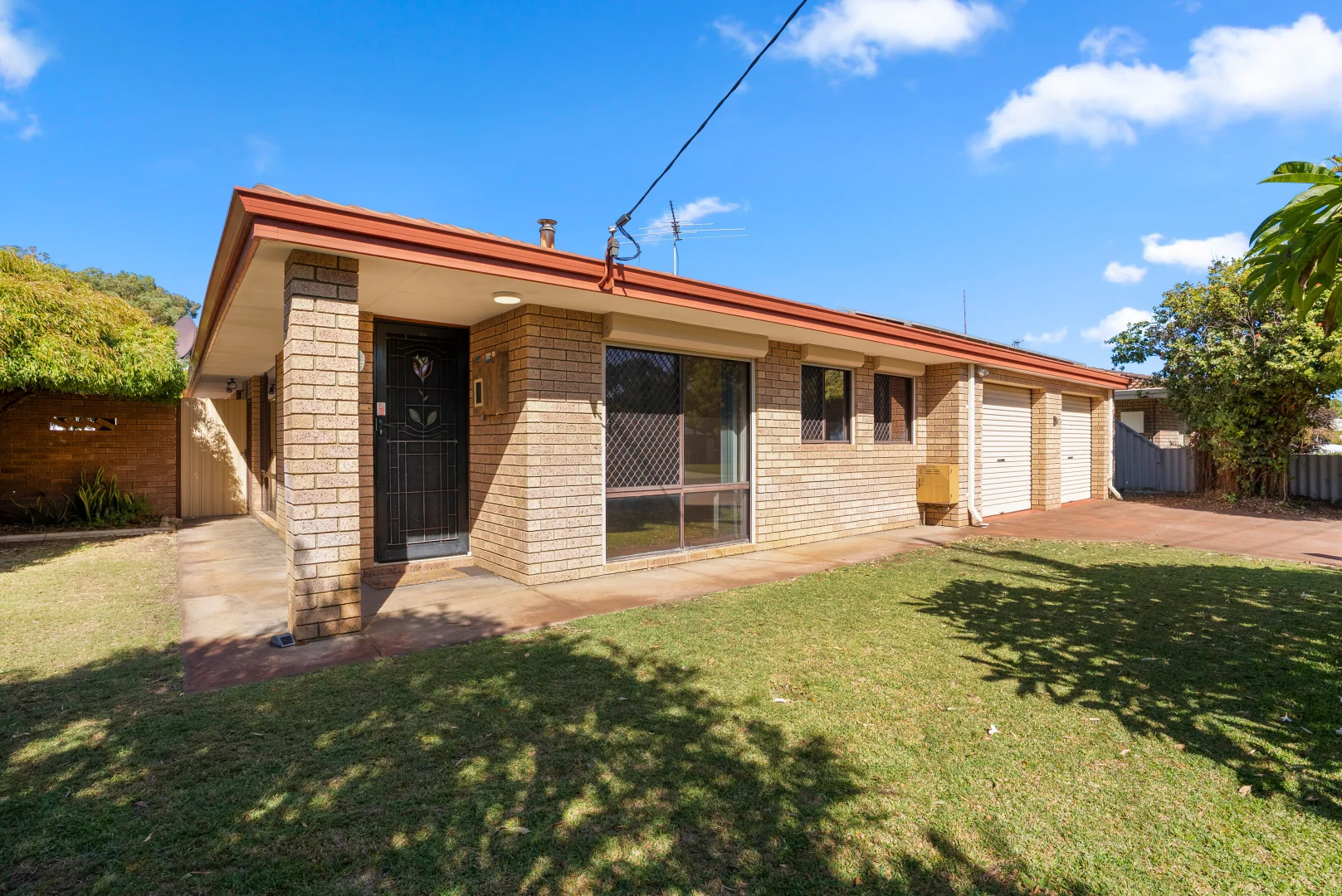 Additional image 2 of 40 Warner Lane, Rockingham WA 6168