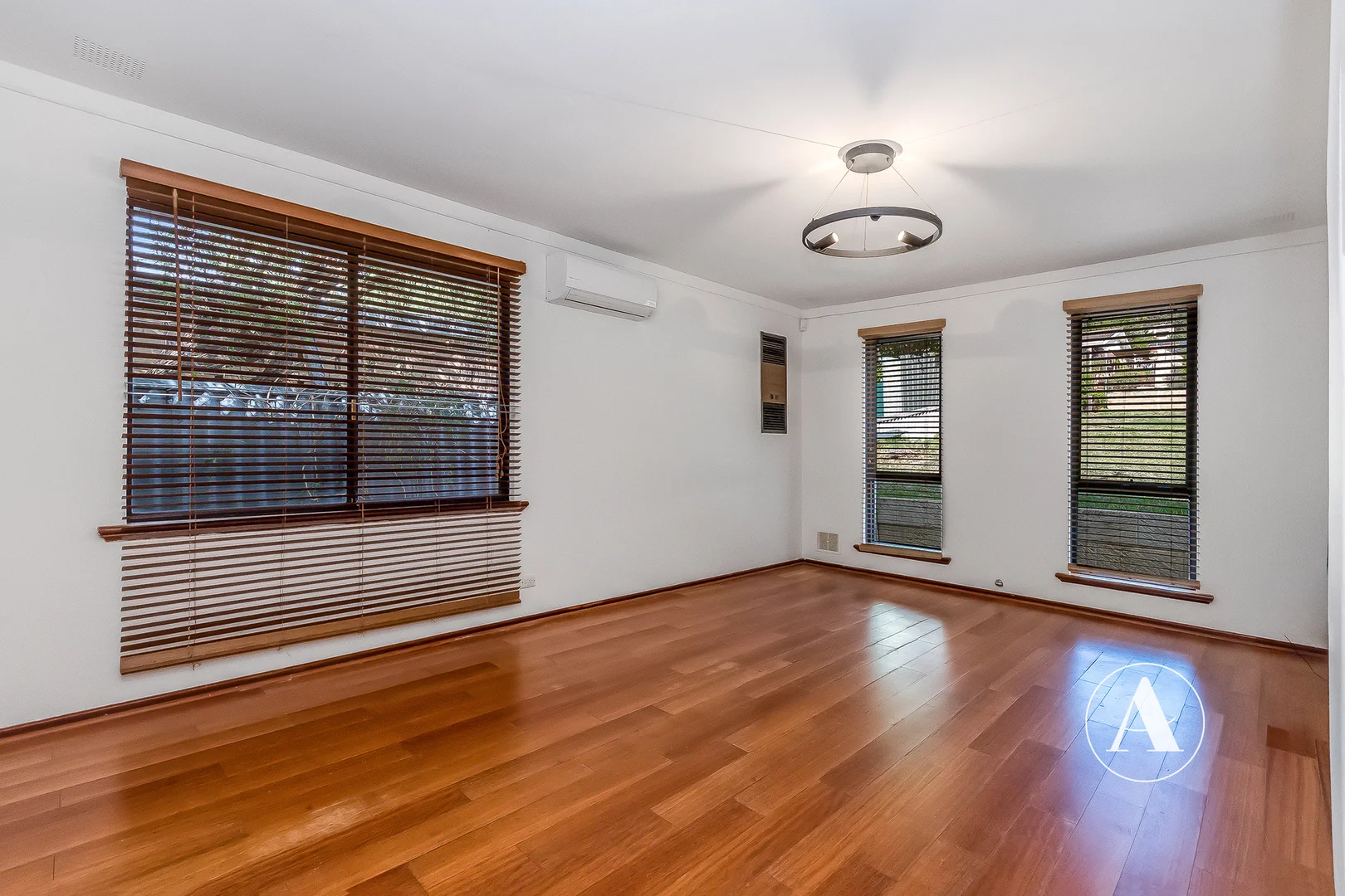 Additional image 4 of 54 Millen Street, Mount Nasura WA 6112