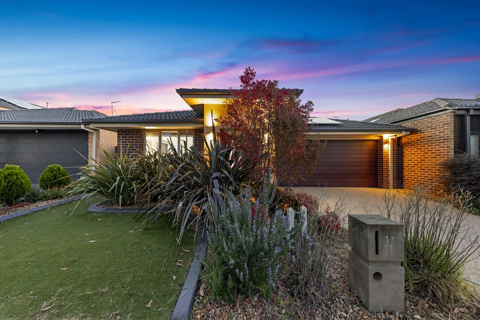 17 Mallard Avenue, Officer VIC 3809