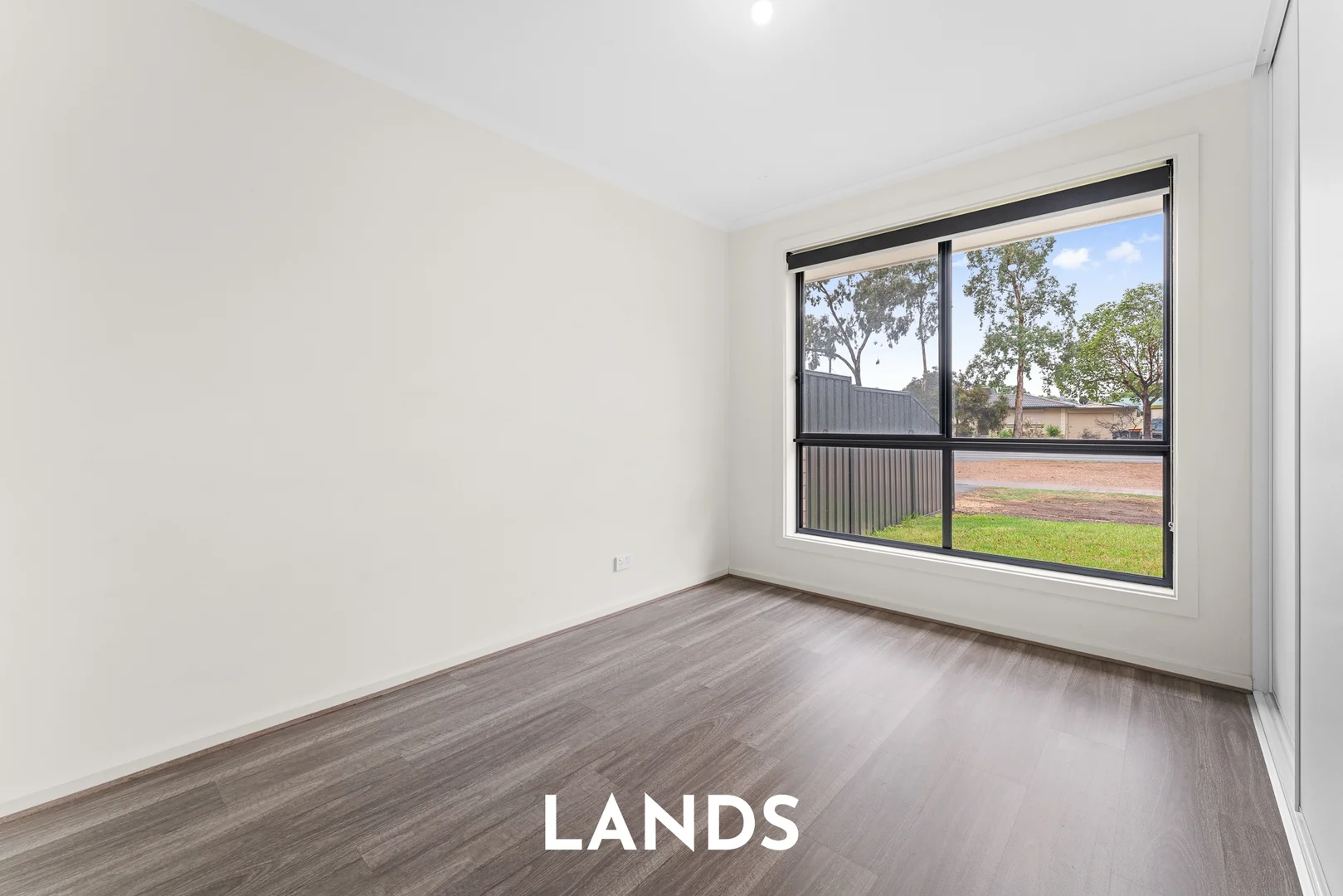 Additional image 11 of 2/35-41 Saints Road, Salisbury Plain SA 5109