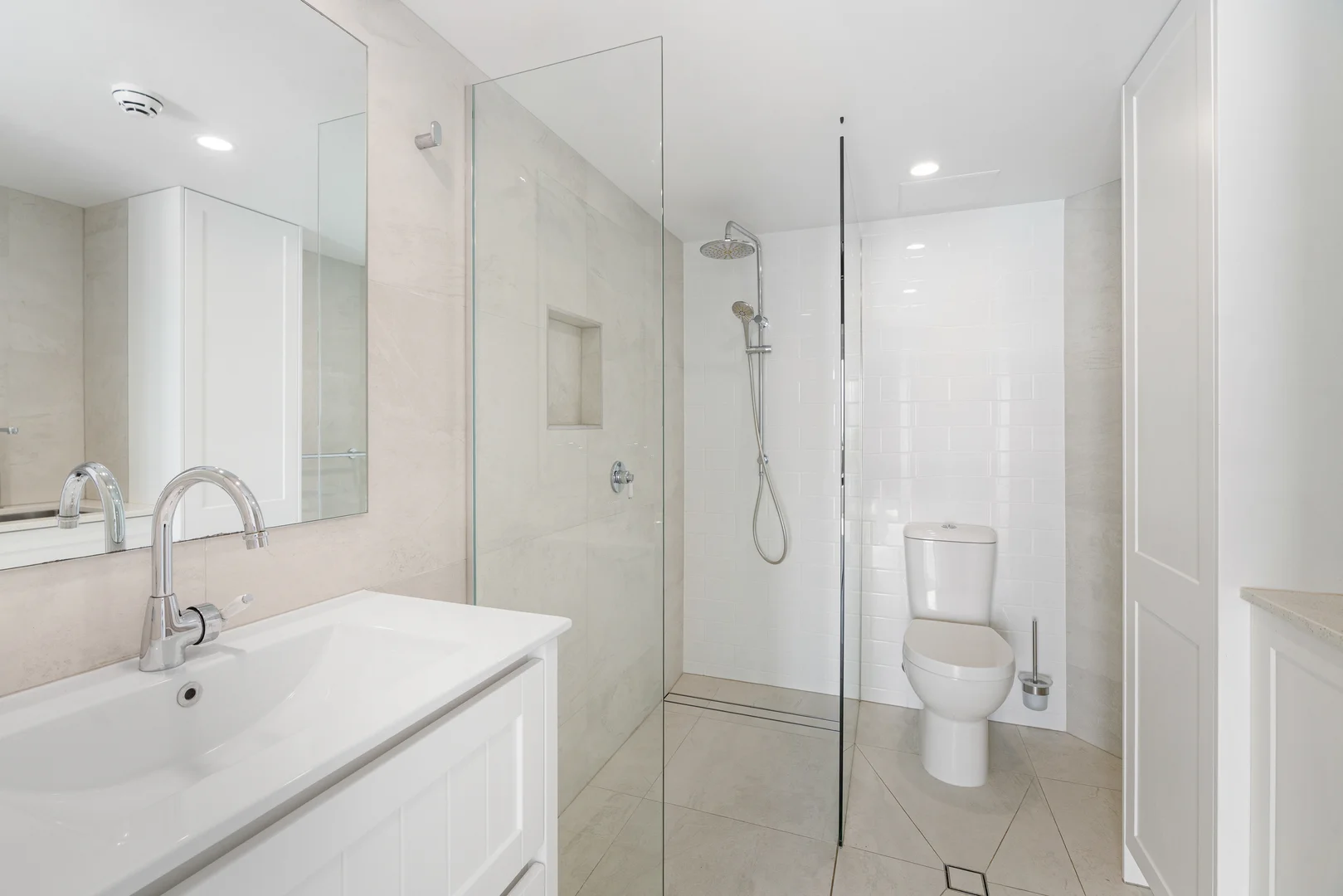 Additional image 11 of 3C/2 Nineteenth Avenue, Palm Beach QLD 4221
