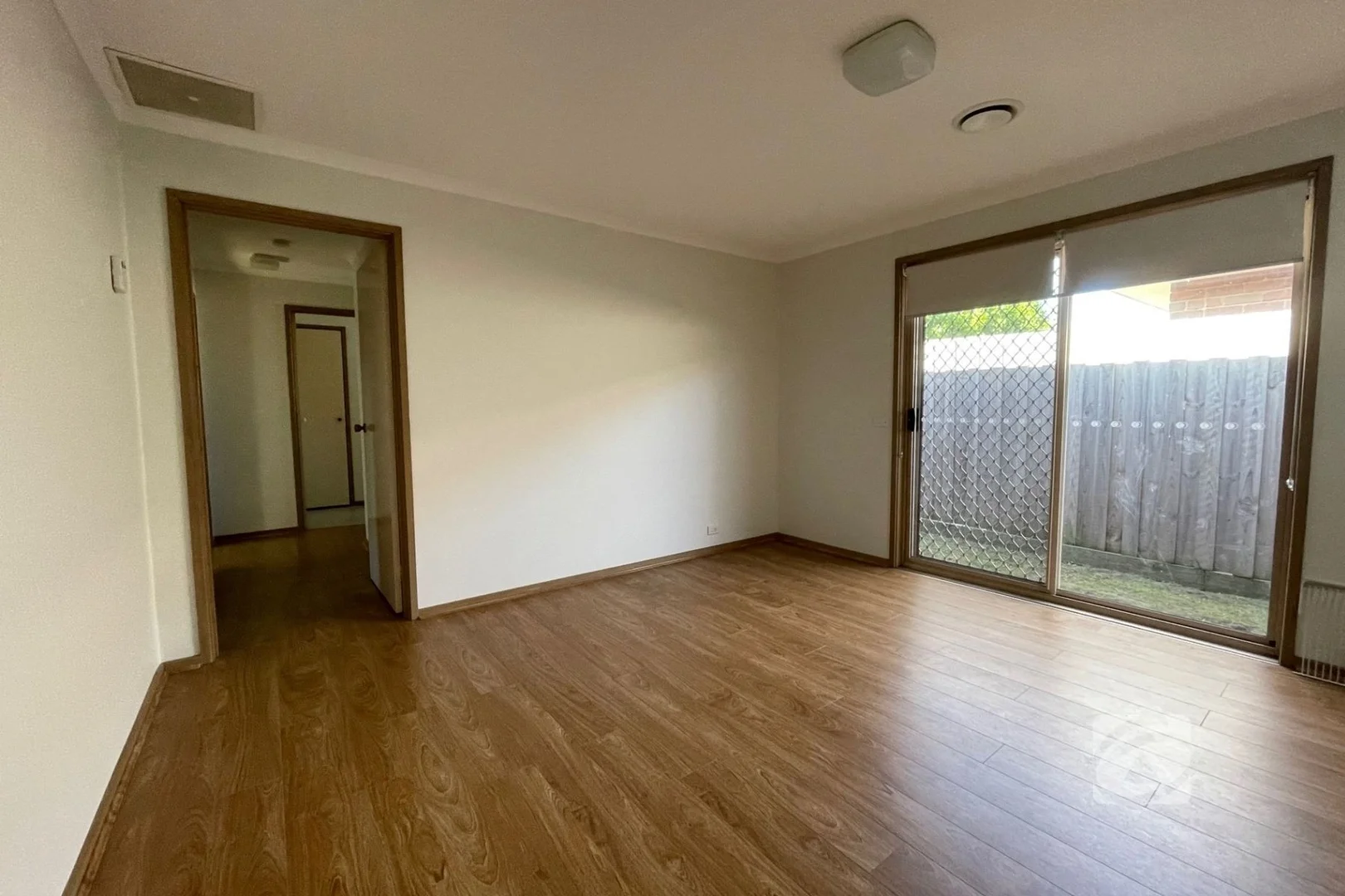 4 Malanda Court, Berwick VIC 3806 photo 5