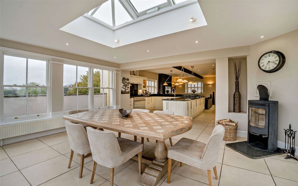 Additional image 7 of 6 bed detached house for saleBridge Street, Crickhowell, Powys NP8
