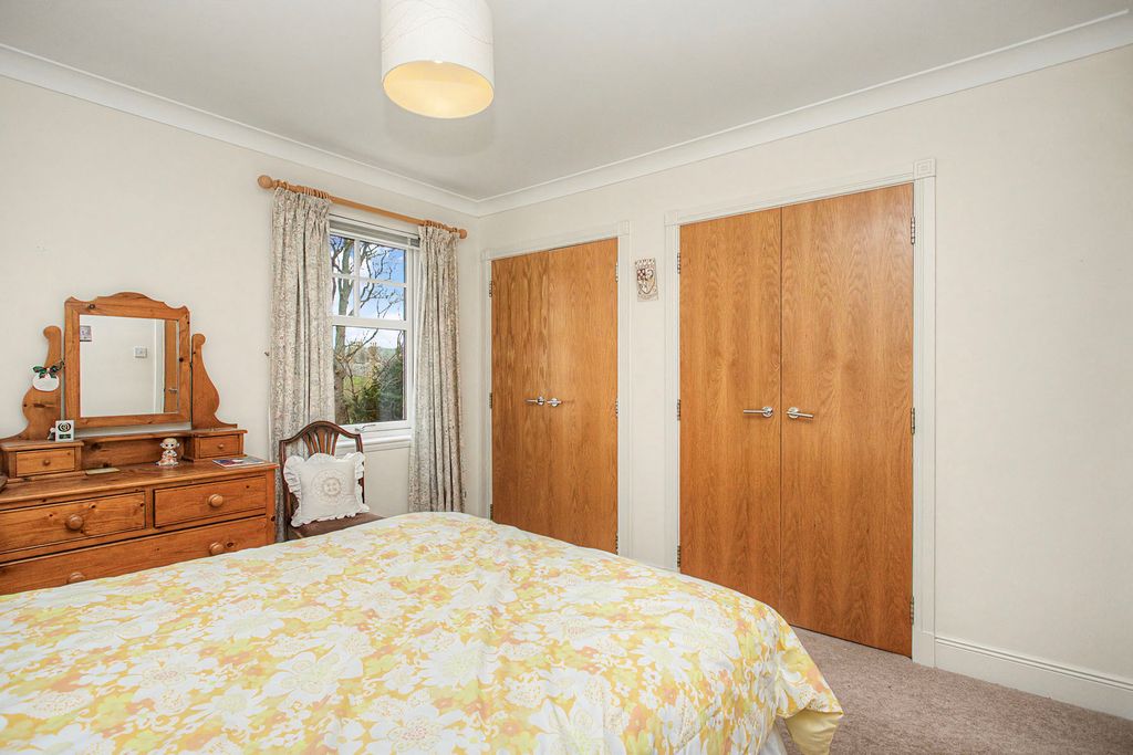 Additional image 11 of 2 bed flat for sale10 Provost Kirkpatrick Court, Peebles EH45