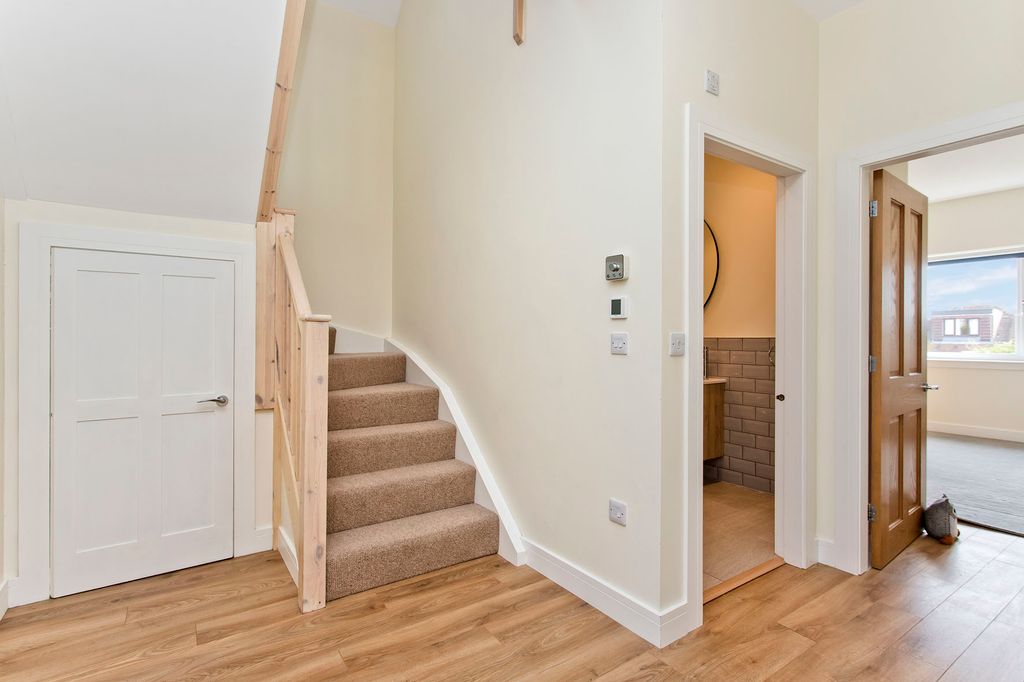 Additional image 23 of 4 bed detached bungalow for sale11 Craigmount Terrace, Corstorphine, Edinburgh EH12