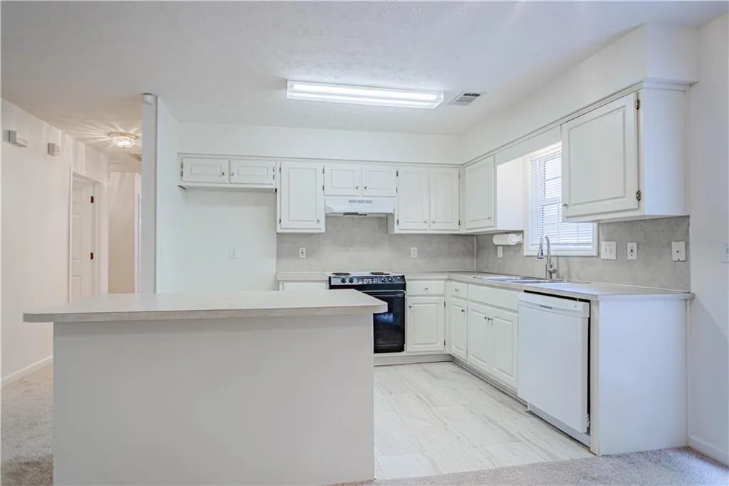 Additional image 6 of 3716 Holland Court, Phenix City, AL 36867