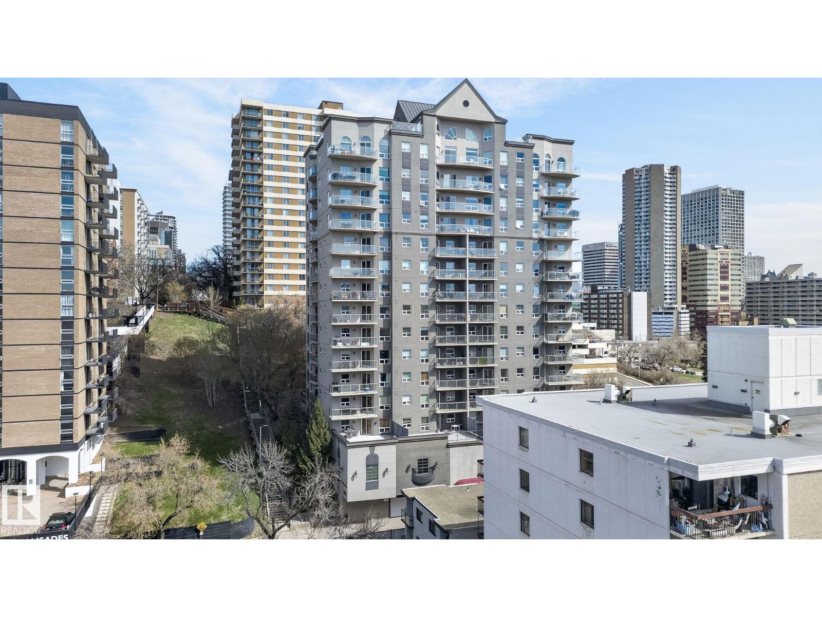 Additional image 2 of 301-9819 104 Street NW, Edmonton, AB, T5K0Y8