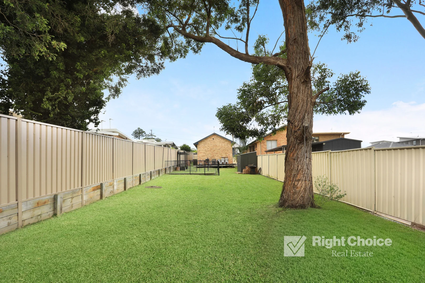 Additional image 8 of 2/229 Princes Highway, Albion Park Rail NSW 2527