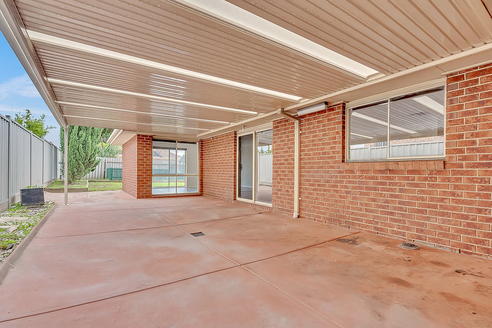 Additional image 16 of 4 Chelmsford Court, Craigieburn VIC 3064