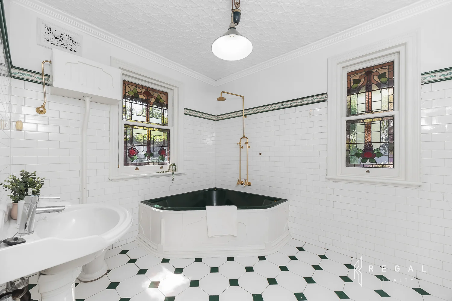 Additional image 19 of 1 Clydesdale PL,, Pymble NSW 2073