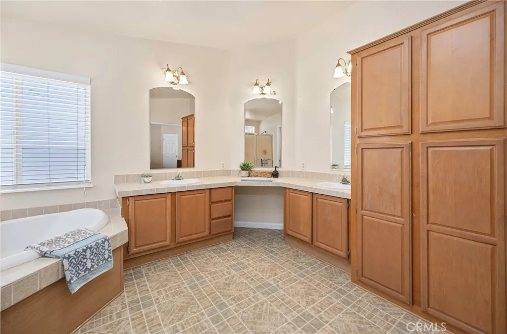 Additional image 116 of 37055 De Portola Rd, Temecula, CA 94592
