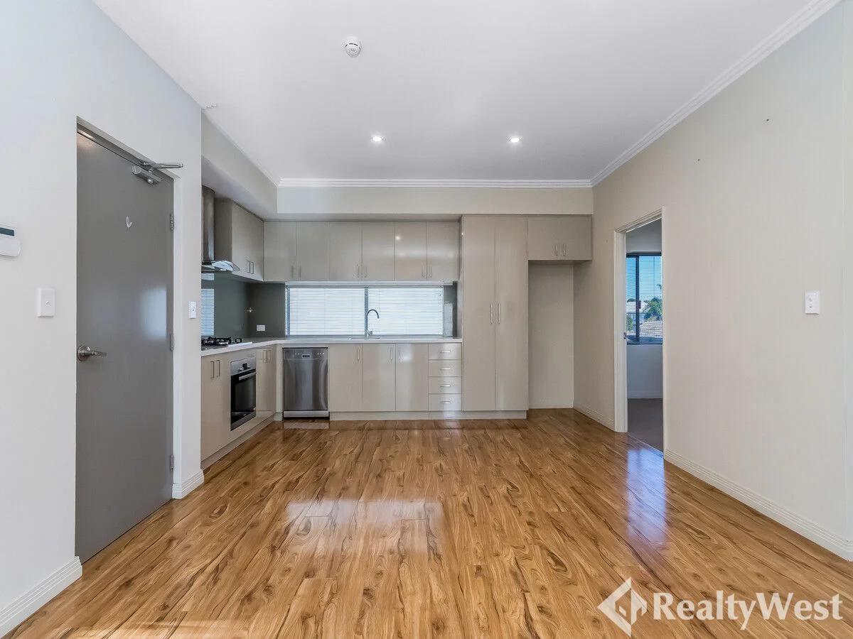 7/114 Surrrey Road, Rivervale WA 6103