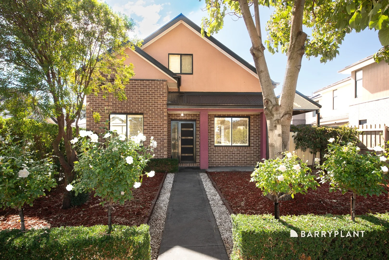 1/82 View Street, Glenroy VIC 3046