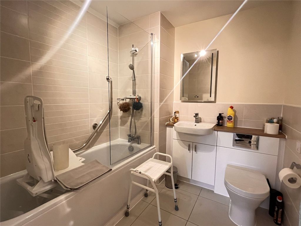 Additional image 11 of 2 bed flat for saleWenlock Road, Shrewsbury, Shropshire SY2