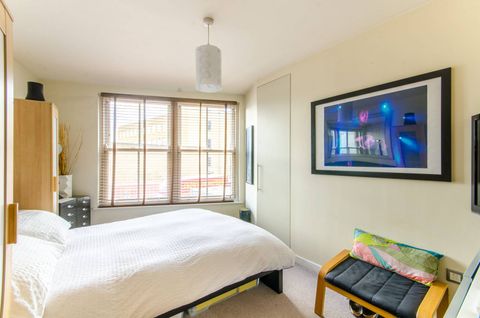 Florfield Passage, Hackney, London E8