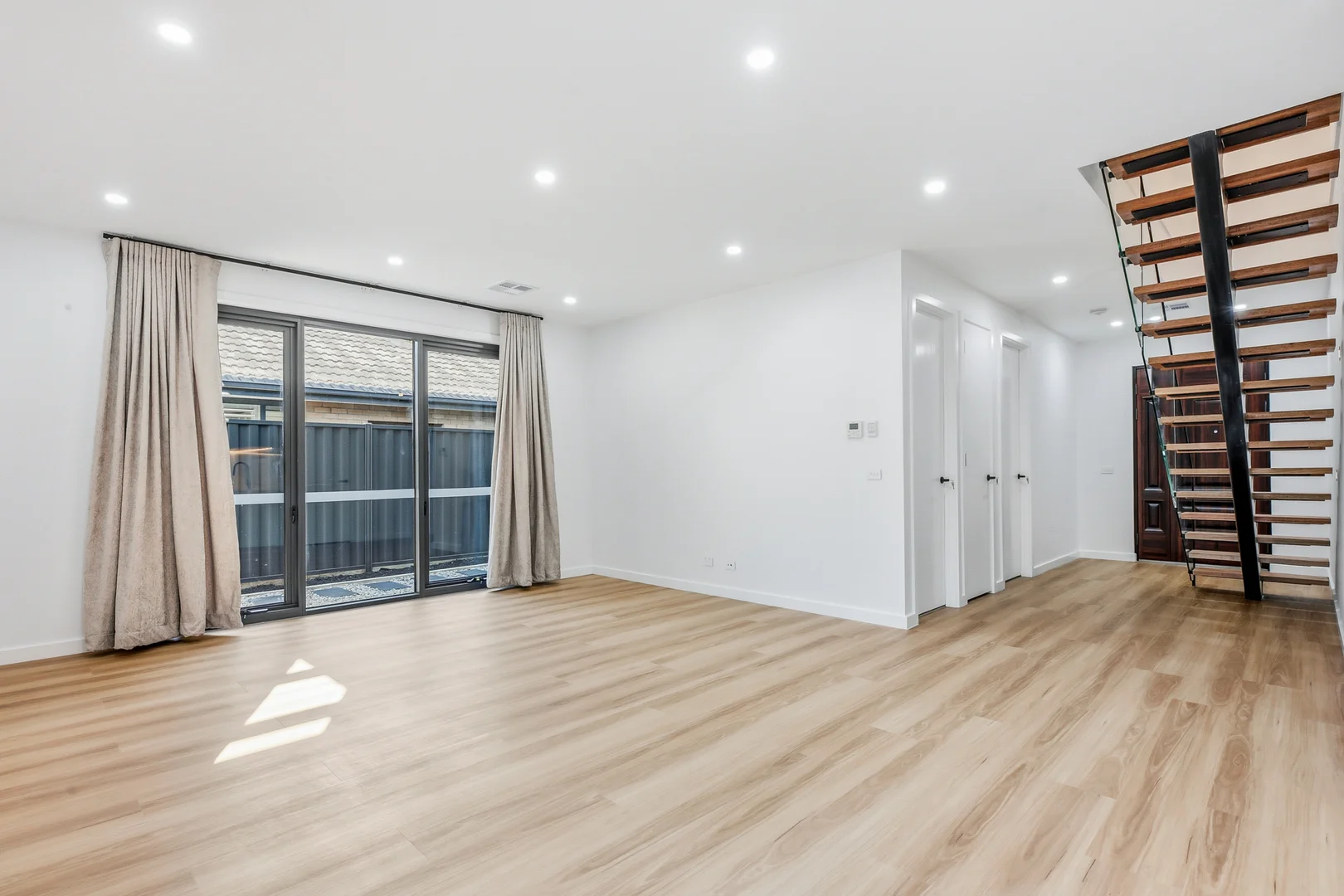 Additional image 2 of 8A Magnolia Avenue, Bentleigh East VIC 3165