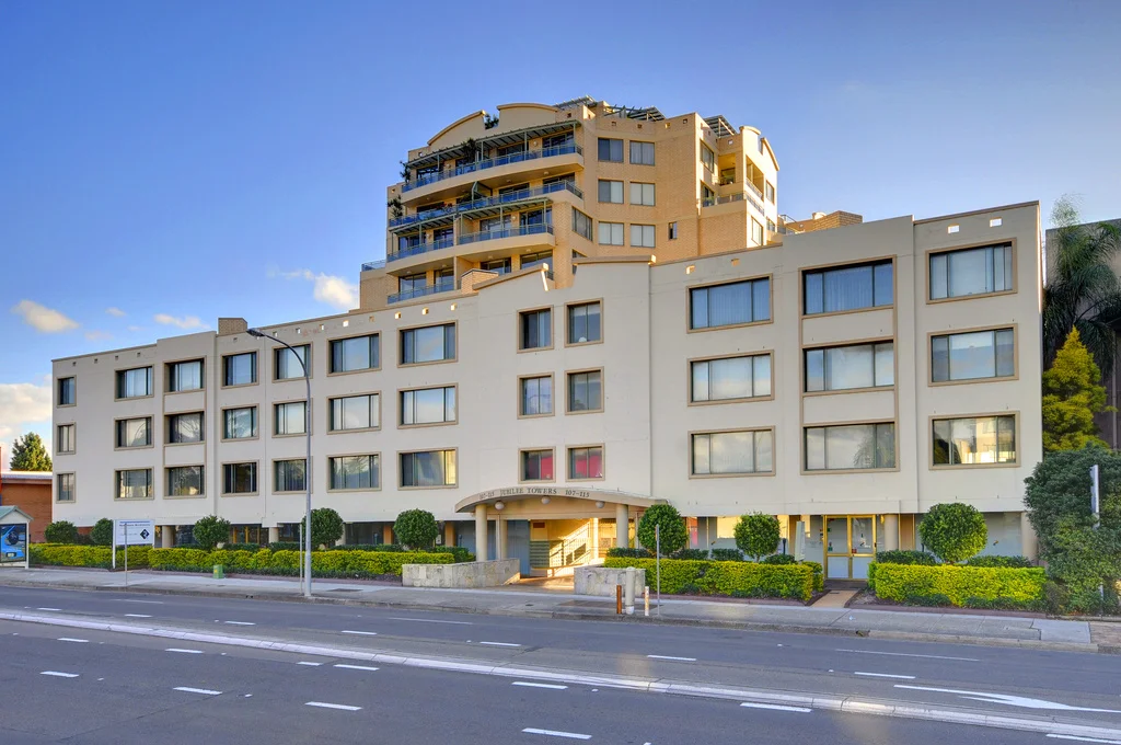 20/107-115 Pacific Highway, Hornsby NSW 2077