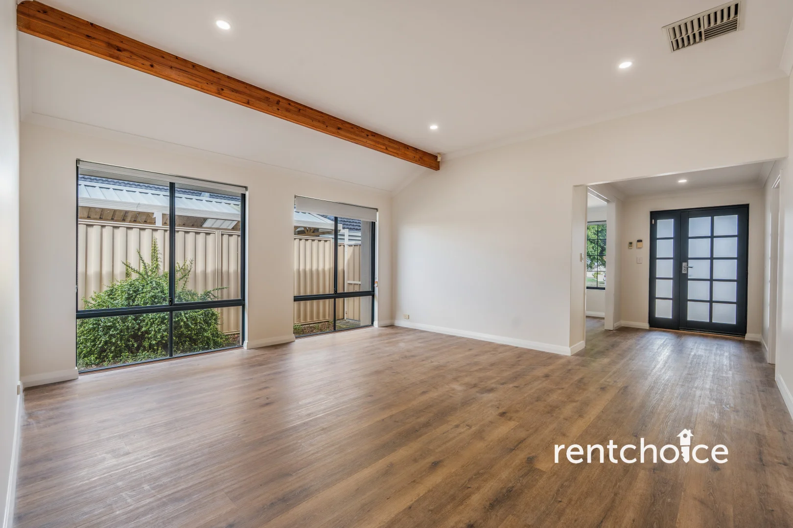 12 Wagtail Bend, Langford WA 6147 photo 3
