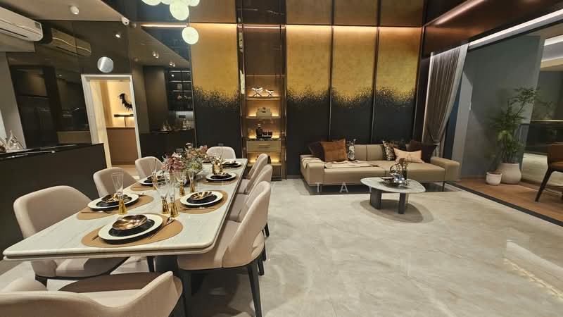 1 Marina Garden Lane photo 2