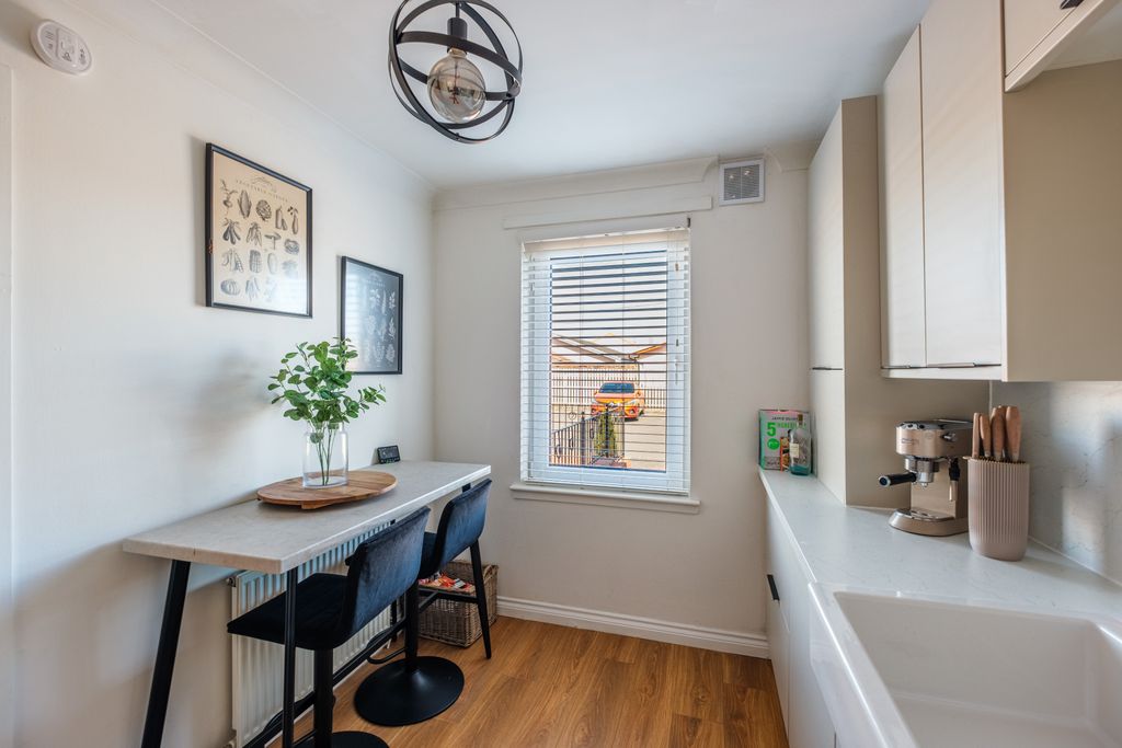 Additional image 9 of 2 bed flat for salePipers Court, Shotts ML7