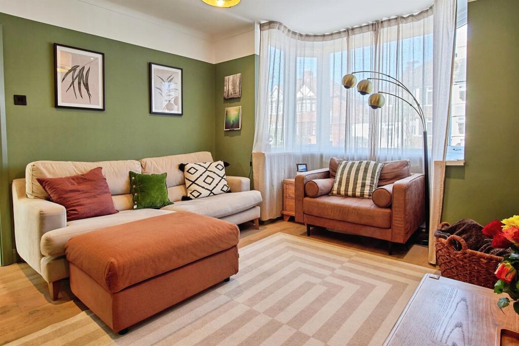 Additional image 10 of Heythrop Grove, Birmingham