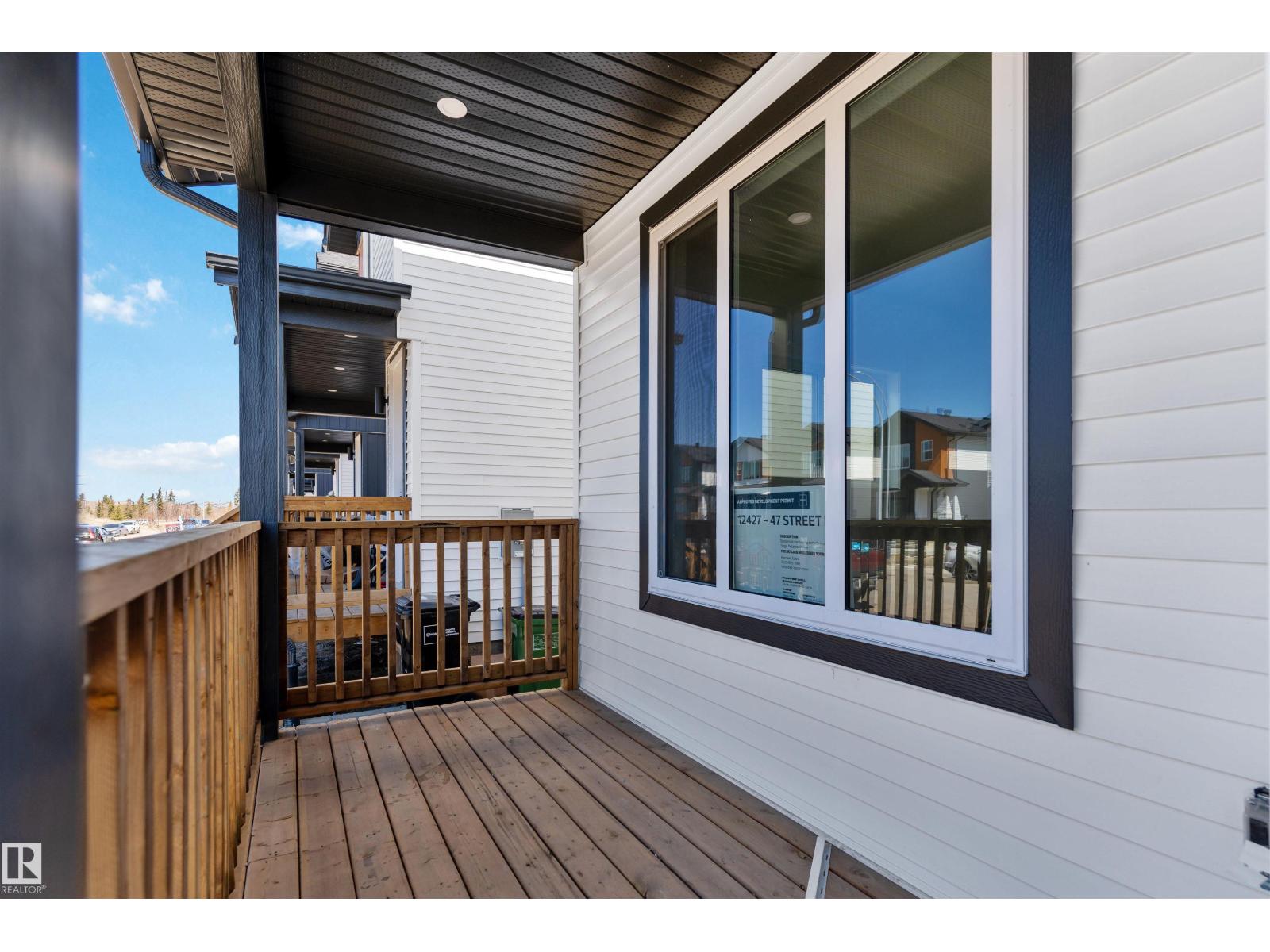 Additional image 2 of 12427 47 Street NW, Edmonton, AB, T5W5E5