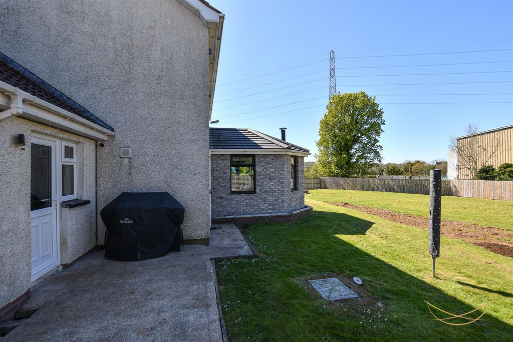 Additional image 63 of 5 bed detached house for saleHydepark Close, Newtownabbey BT36