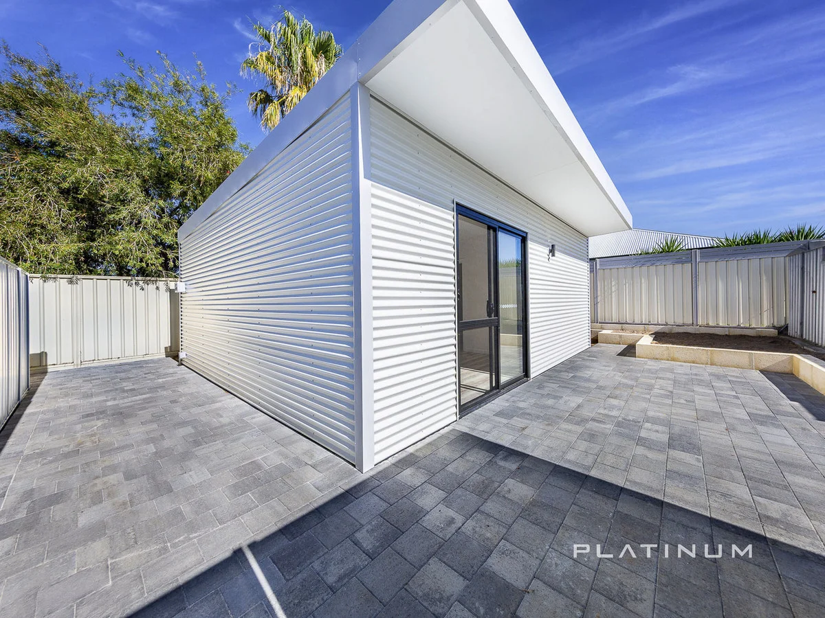9A Cowalla Gardens, Beldon WA 6027