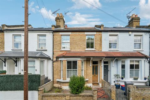 Binns Road, London W4