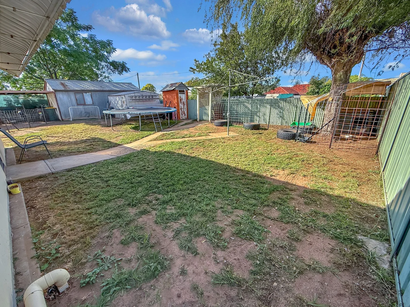 Additional image 12 of 98 Wade Avenue, Leeton NSW 2705