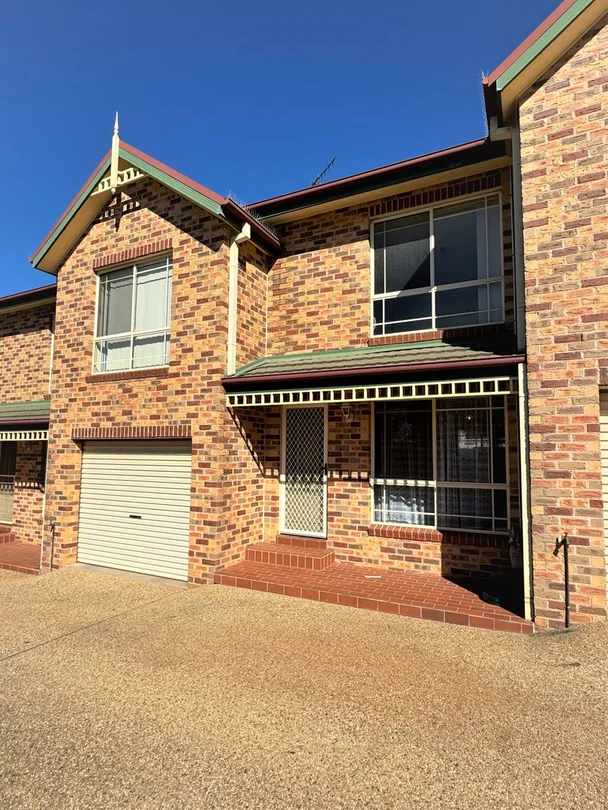 4/185 Yambil Street, Griffith NSW 2680