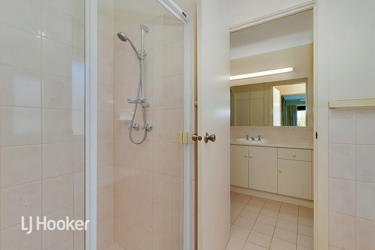 Additional image 4 of 11 Glastonbury Way, Craigmore SA 5114