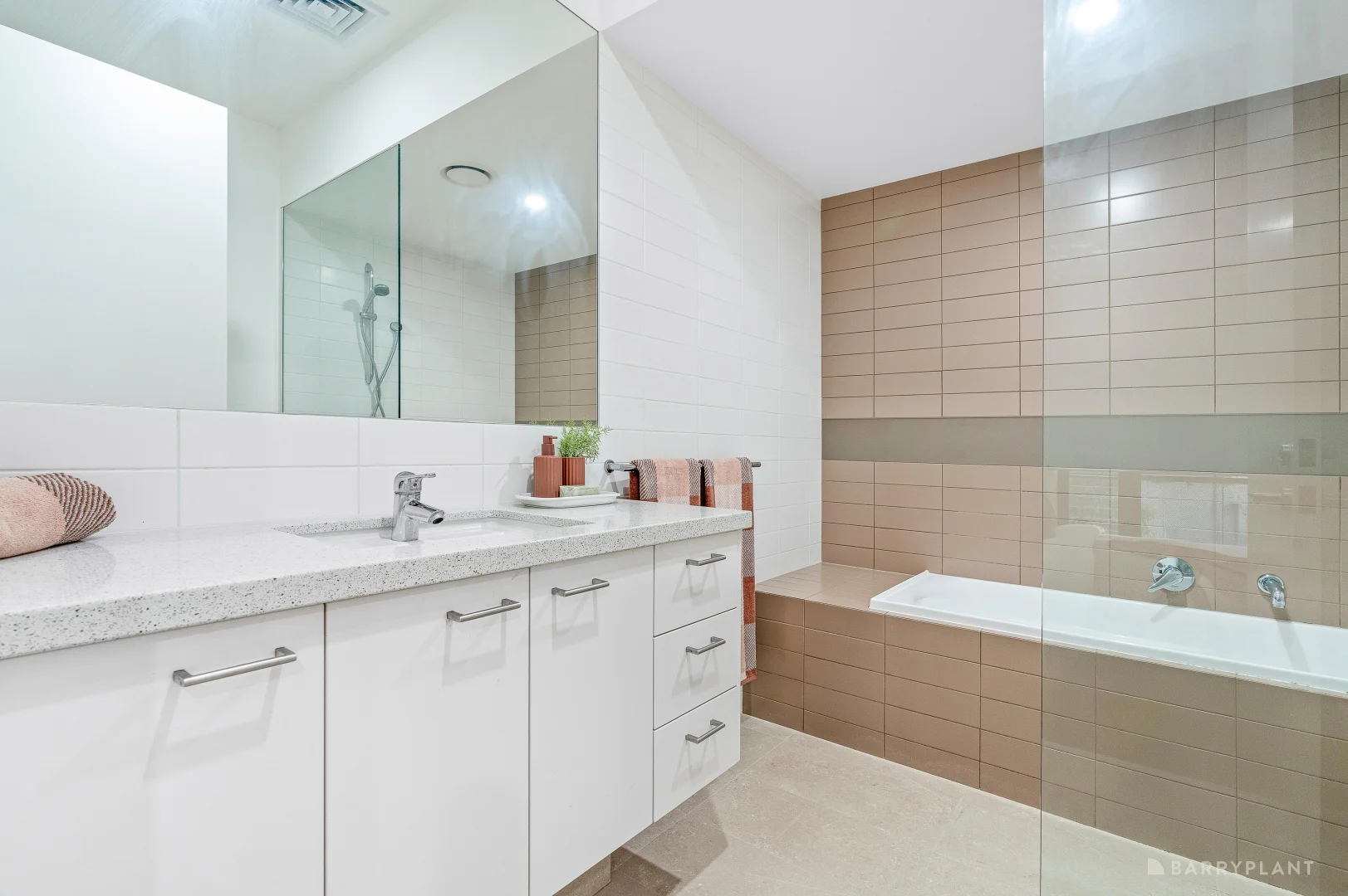 Additional image 9 of 4 Oak Court, Chirnside Park VIC 3116