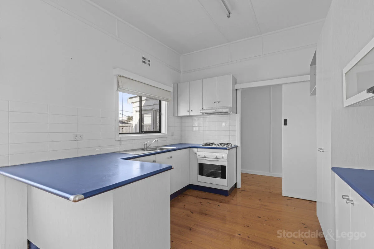Additional image 4 of 27 St Leonards Parade, St Leonards VIC 3223