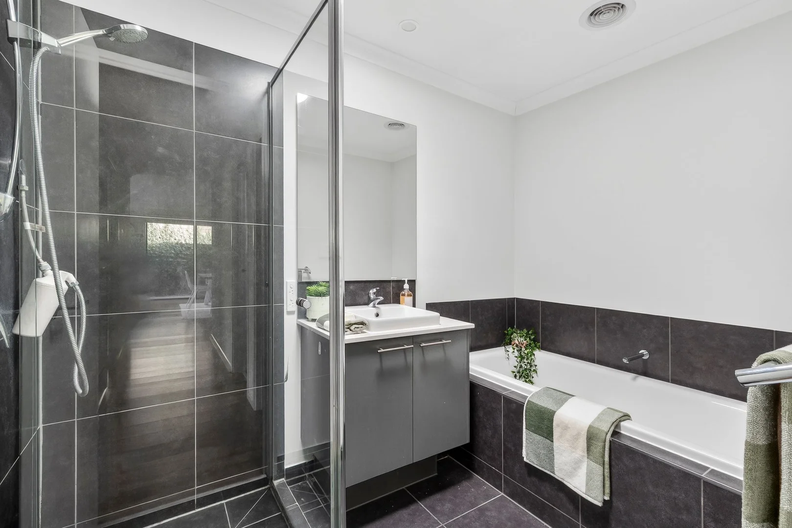 Additional image 7 of 52 Aspect Road, Mount Duneed VIC 3217
