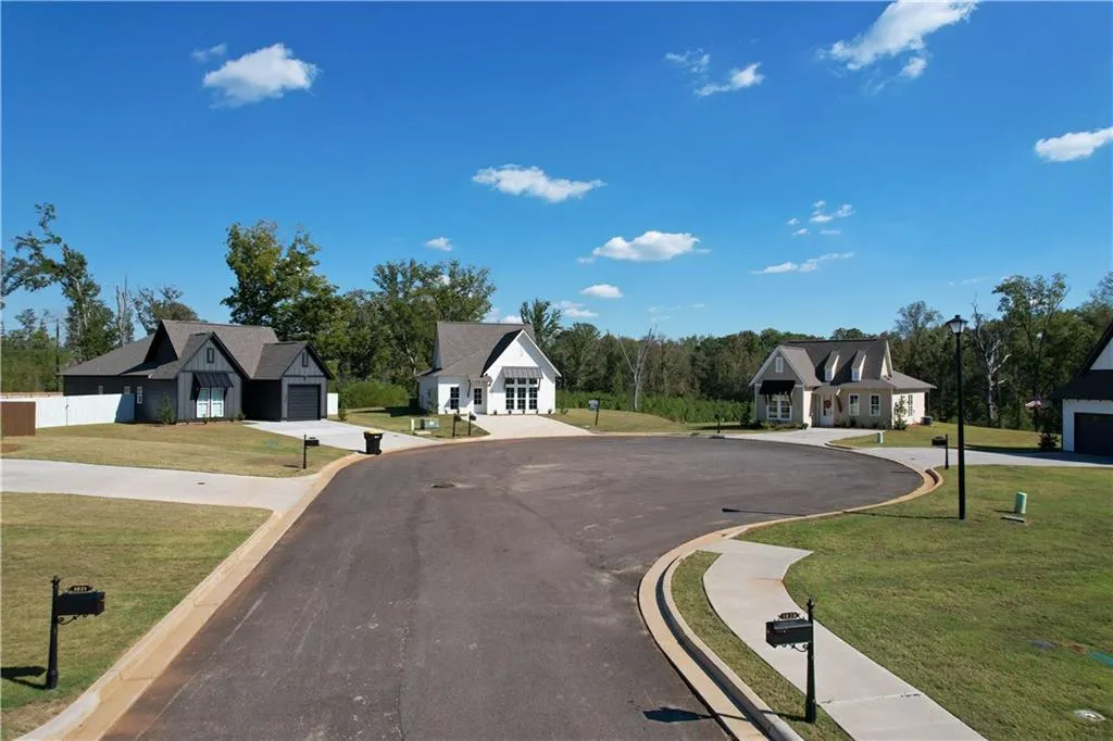 Additional image 56 of 39 Crossing Court, Valley, AL 36854