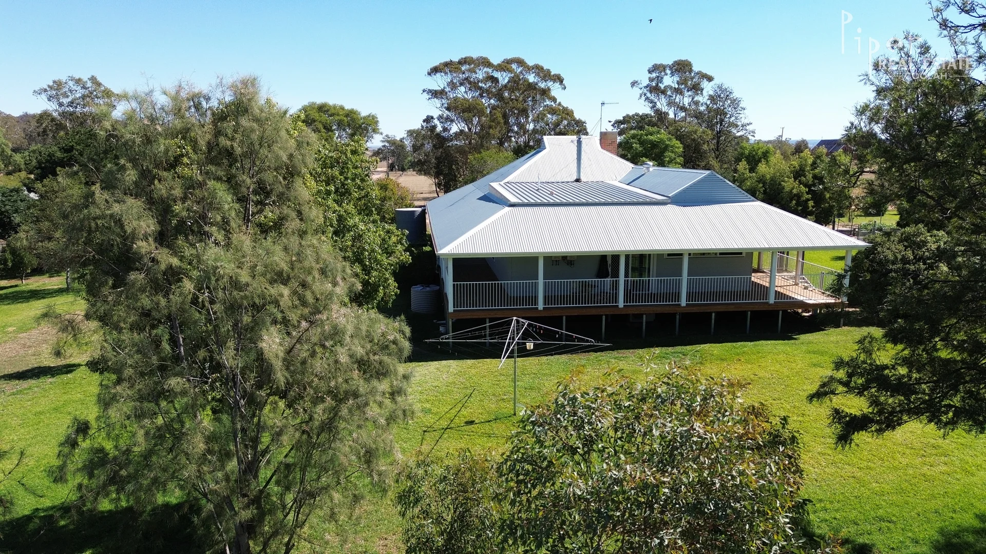 Additional image 11 of The Old School House/75 Denham Street, Leadville via, Dunedoo NSW 2844