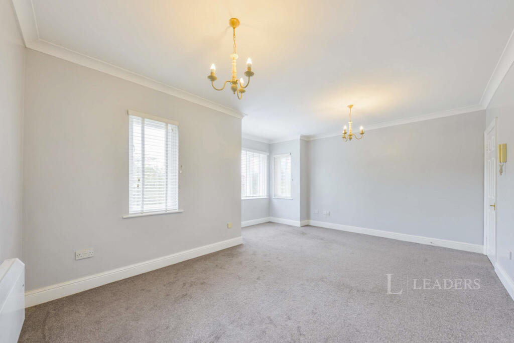 Latium Close, Holywell Hill, AL1 photo 3