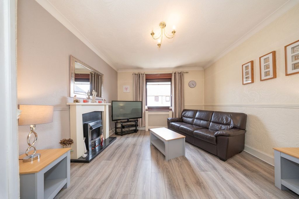 Additional image 8 of 2 bed flat for saleJubilee Road, Whitburn EH47