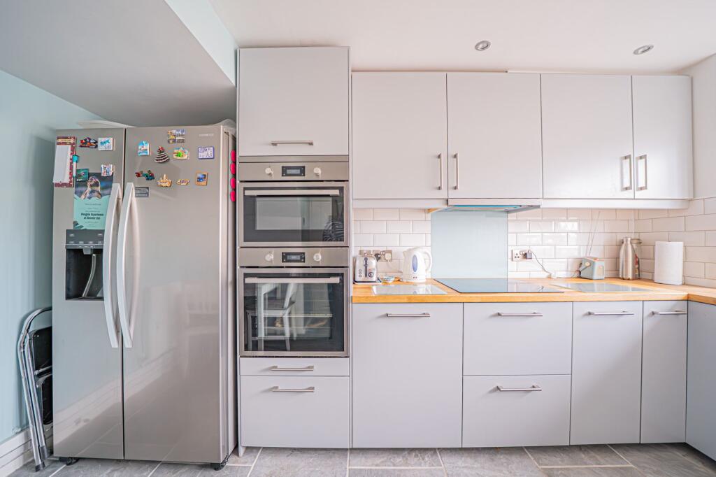 Rowood Drive, Solihull, B92 photo 4