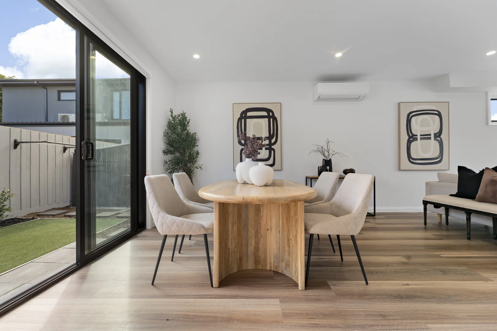 1B Bruton Avenue, Cheltenham VIC 3192 photo 5
