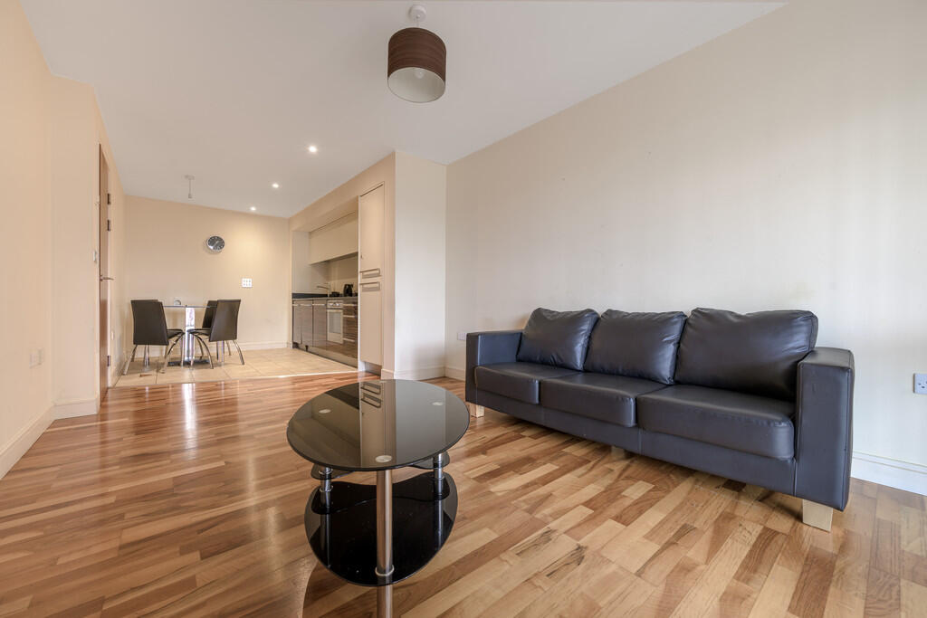 Hemisphere Apartments, 20 Edgbaston Crescent, Edgbaston, Birmingham B5 7RJ photo 2