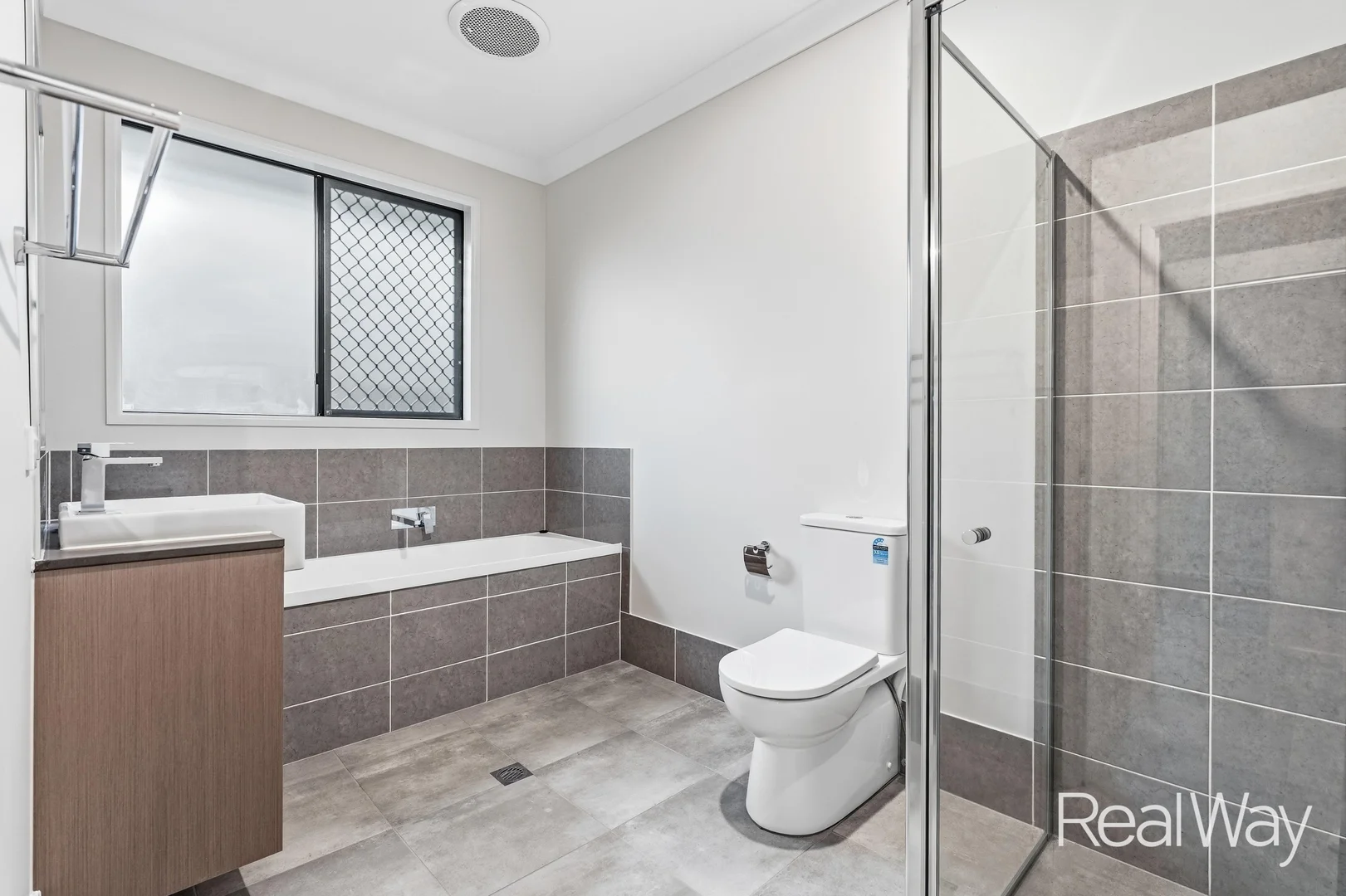 Additional image 13 of 63 Falcon Circuit, Flagstone QLD 4280