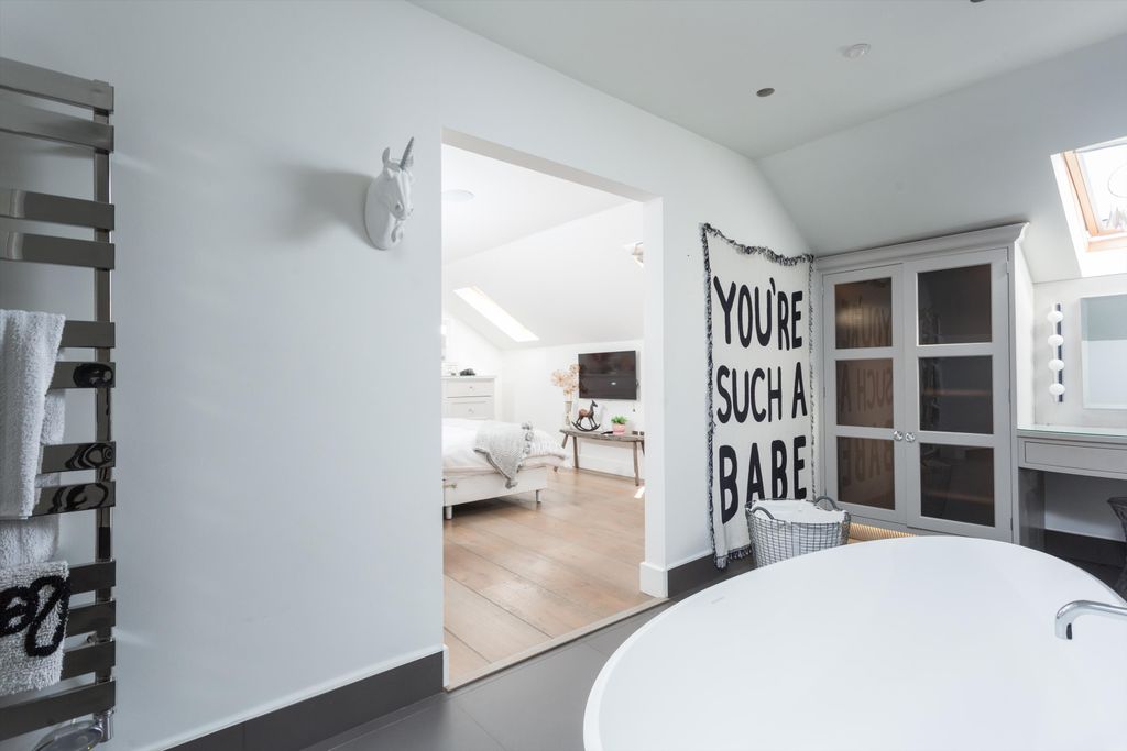 Additional image 16 of 6 bed detached house for saleHowhill Quarry Road, Beckwithshaw, Harrogate, North Yorkshire HG3